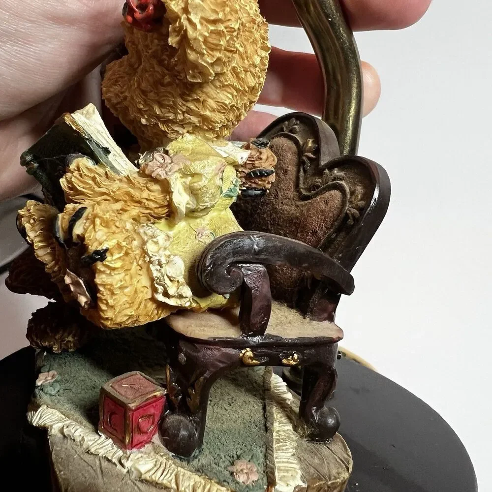 Vintage Story Bear Table Lamp – Teddy Bears Reading a Book Night Light